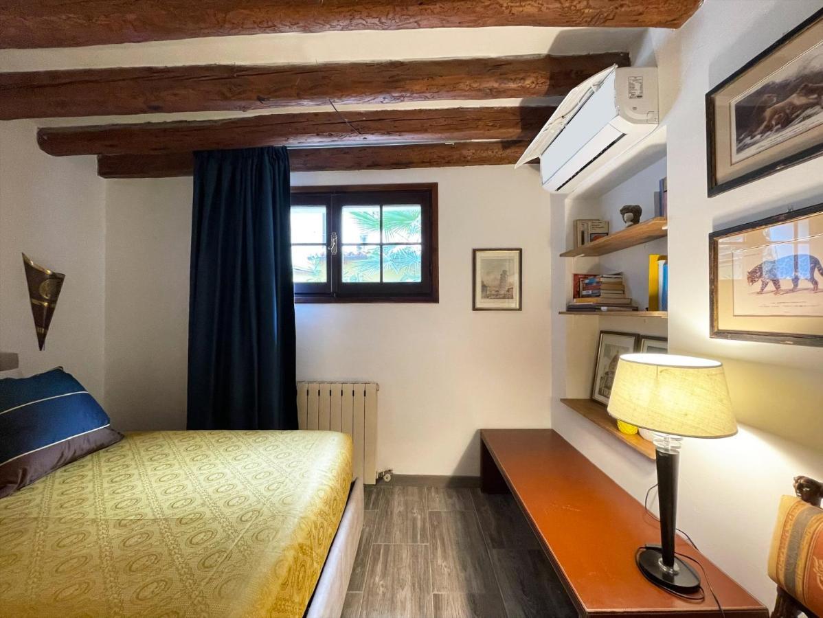 Casa Furlani Ai Dalmati - Your On The Canal Venecia